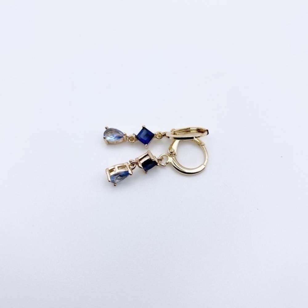 Petite Drop Hoops